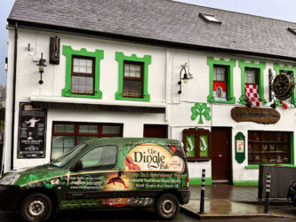 Ireland, Dingle Peninsula - Dingle Pub