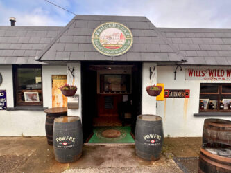 Ireland, Dingle Peninsula - Kruger's Bar