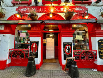 Ireland, Tipperary - High street