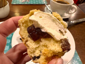 Ireland, Cashel - Scone