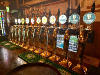 Ireland, Dublin - Hole in the Wall Pub