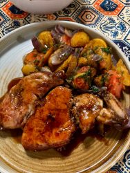 Azerbaijan, Baku - Chicken with quince and vegetables