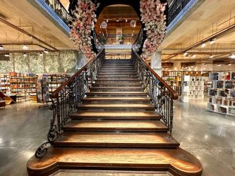 Azerbaijan, Baku - Baku Book Center