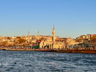 Türkiye, Istanbul - Sunset on Bosphorus cruise