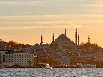 Türkiye, Istanbul - Sunset on Bosphorus cruise