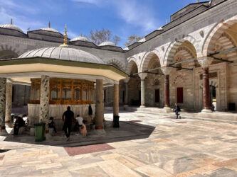 Türkiye, Istanbul - Bayazit Mosque