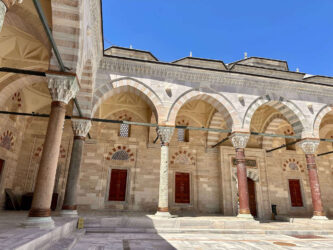 Türkiye, Istanbul - Bayazit Mosque