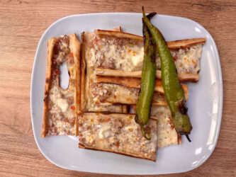 Türkiye, Konya - Kiymali Pide